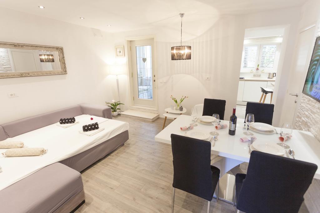 Apartmani Marina Makarska Buitenkant foto