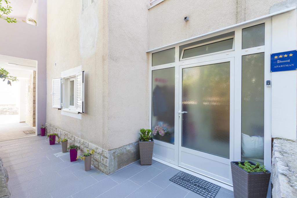 Apartmani Marina Makarska Buitenkant foto