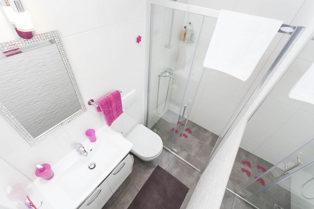 Apartmani Marina Makarska Buitenkant foto